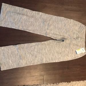 Women’s Under Armour pants